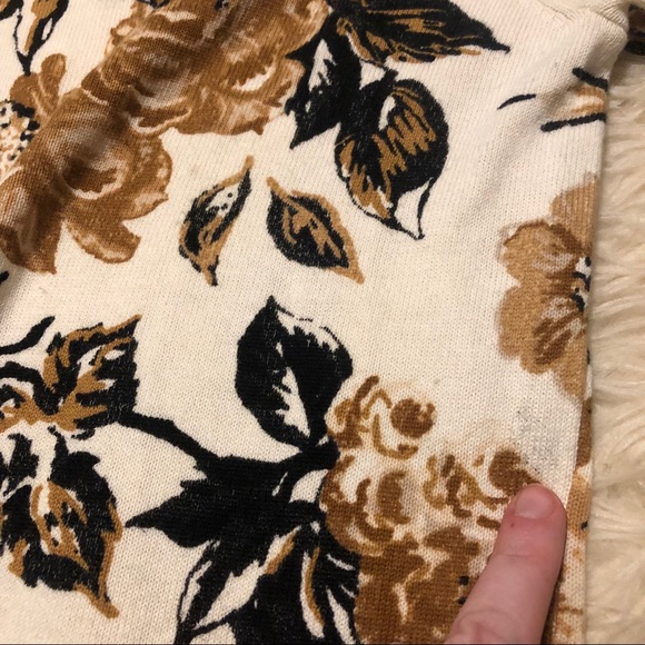 Isaac Mizrahi Live Crochet Neck Rose Cardigan - Picture 2 of 7